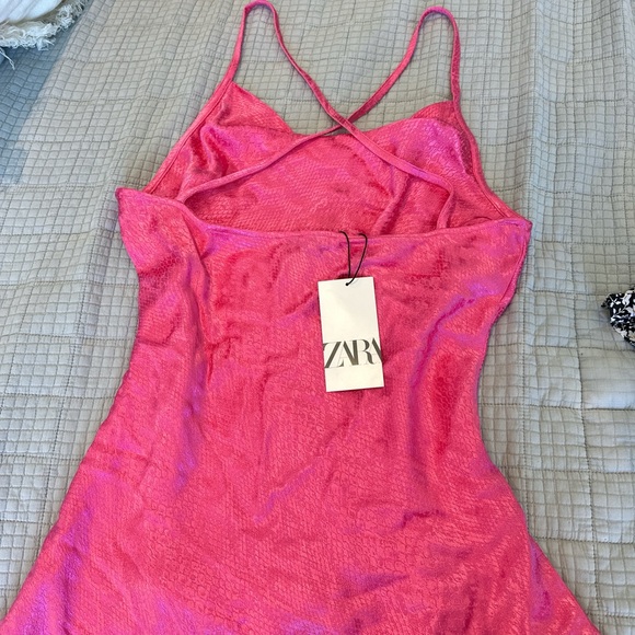 Zara Satin Wrap front Dress with crisscross straps- NEVER BEEN WORN - Picture 3 of 3